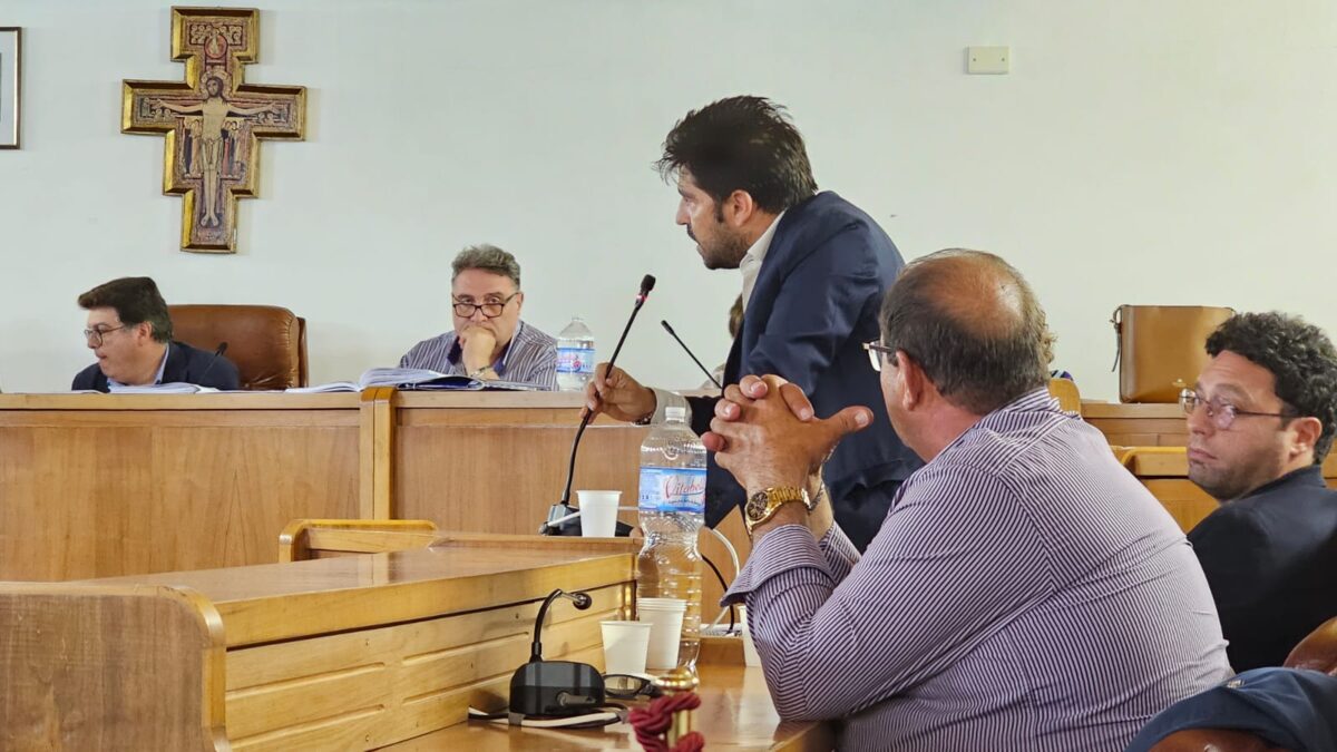 Sicurezza in città, Guastella: “Si voti in consiglio un documento per dichiarare lo stato di emergenza”